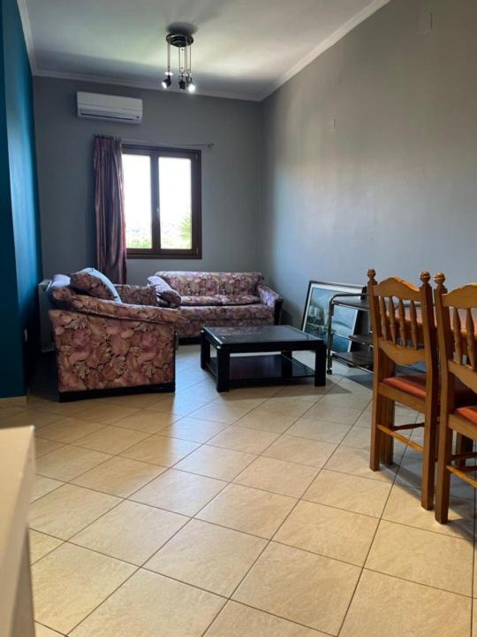 Kampos Apartment Chios Town Zewnętrze zdjęcie
